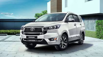 Innova Crysta tour